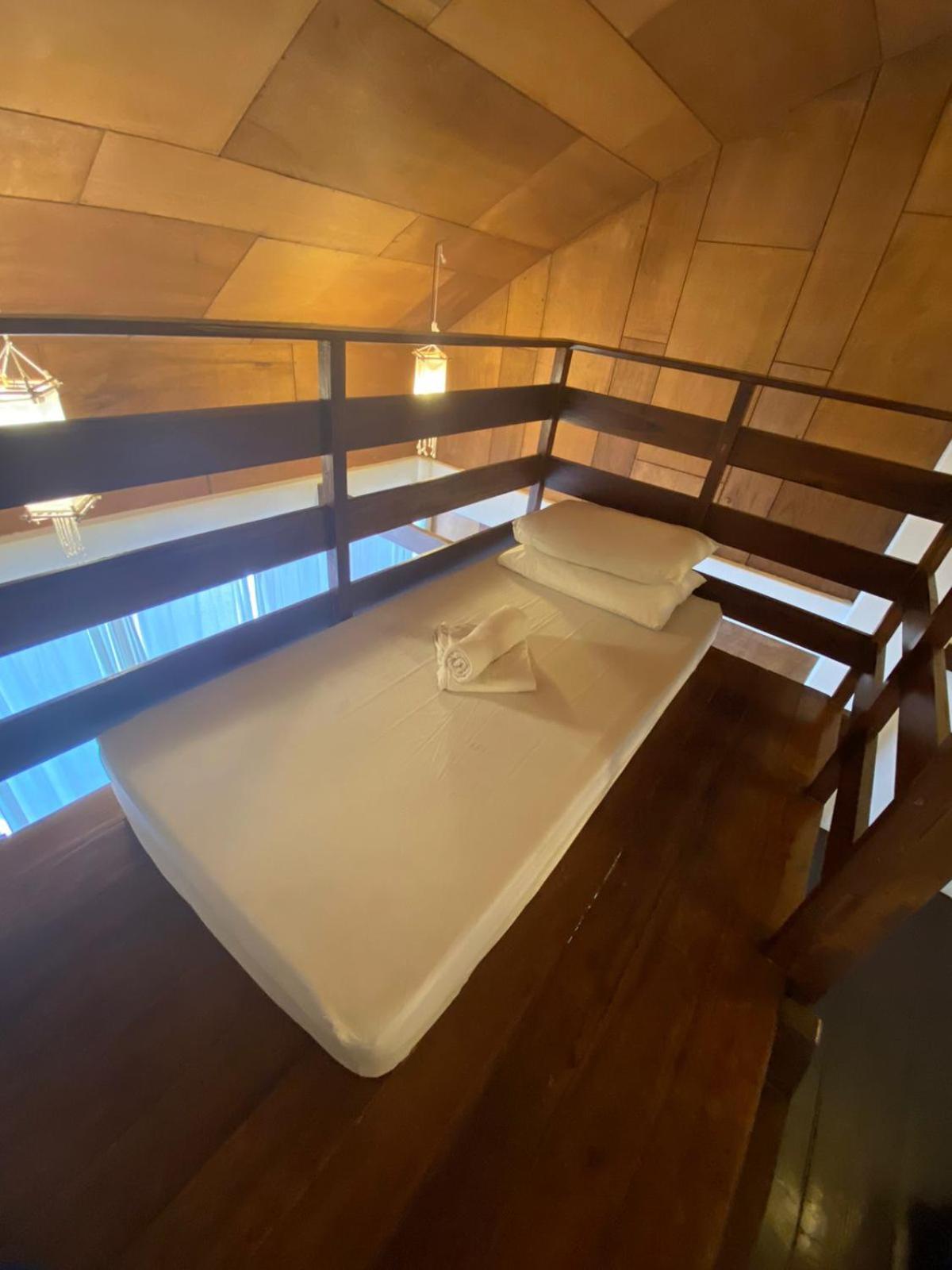Готель Boracay Coco Huts Balabag  Екстер'єр фото