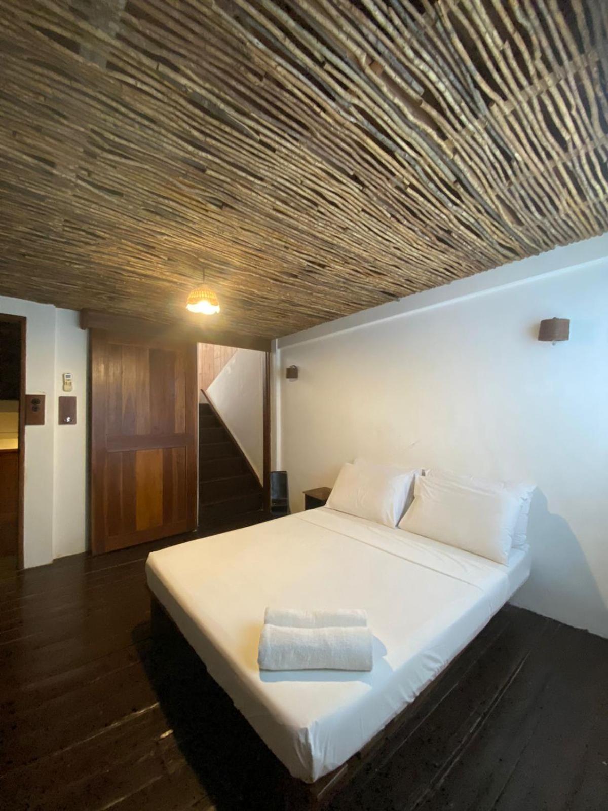 Готель Boracay Coco Huts Balabag  Екстер'єр фото